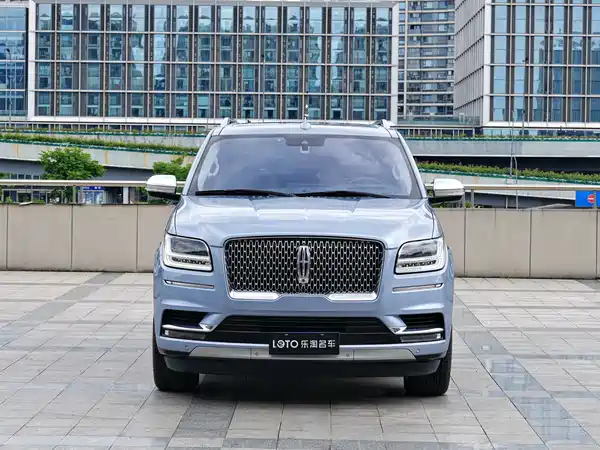 Lincoln Navigator 2018