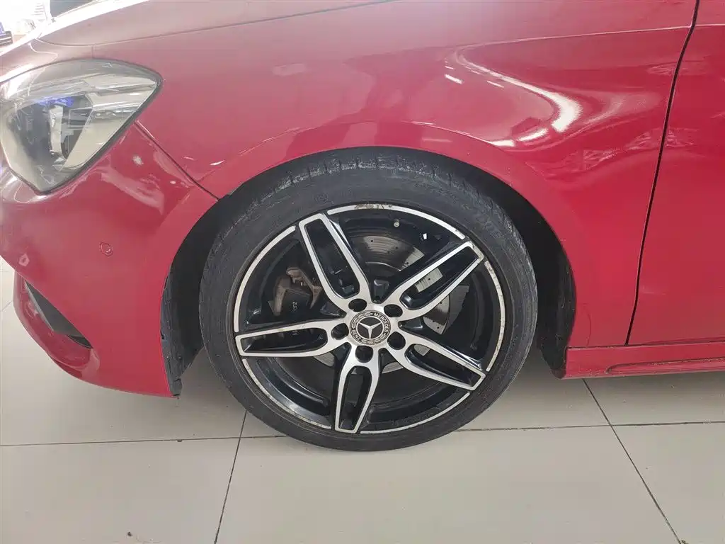 Mercedes-Benz CLA 2017 — фото 25