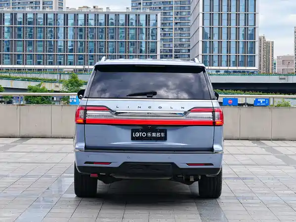 Lincoln Navigator 2018