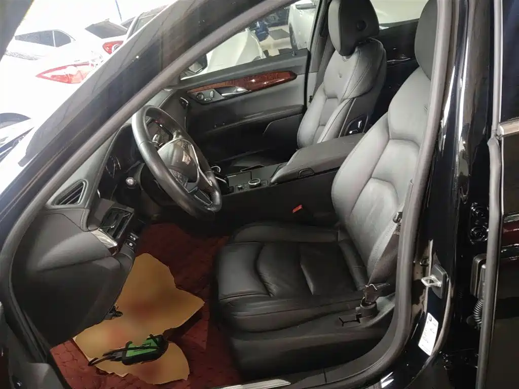 Cadillac CT6 2019 — фото 15