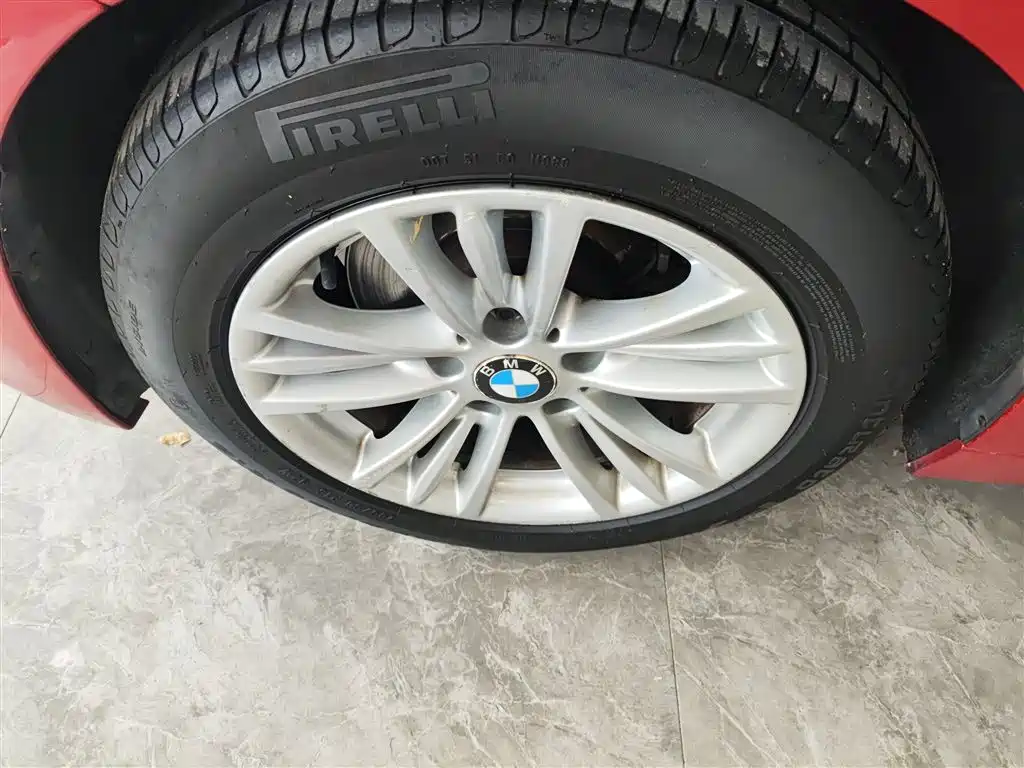 BMW 3 Series 2015 — фото 23