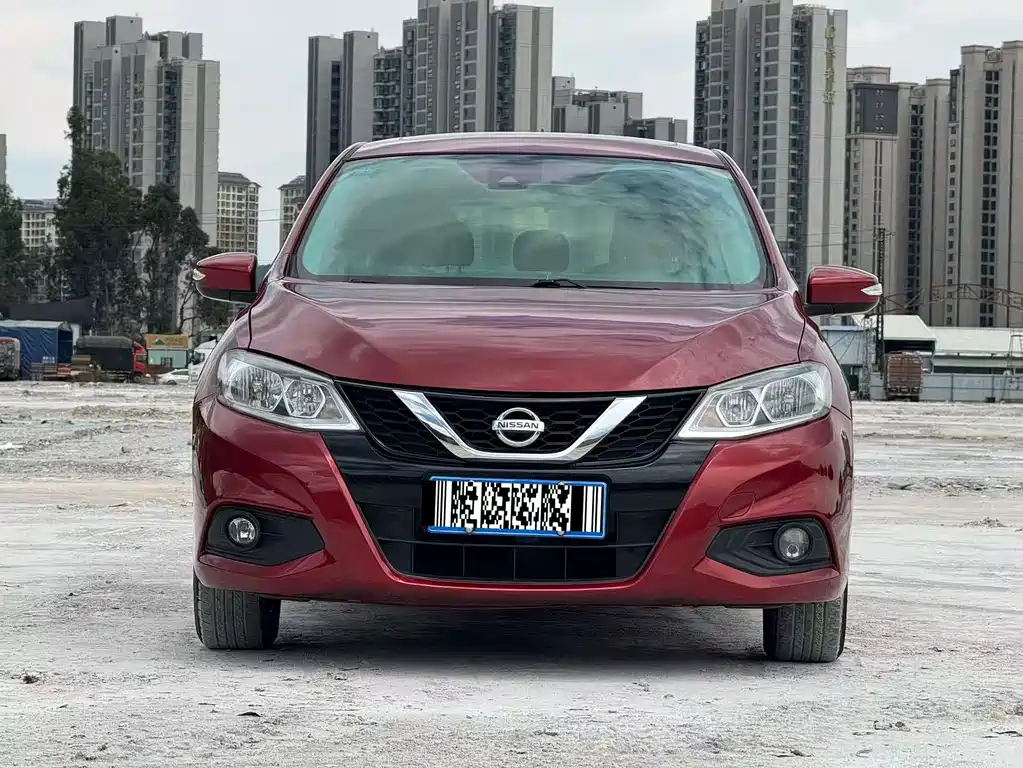 Nissan Tiida 2016 — фото 17