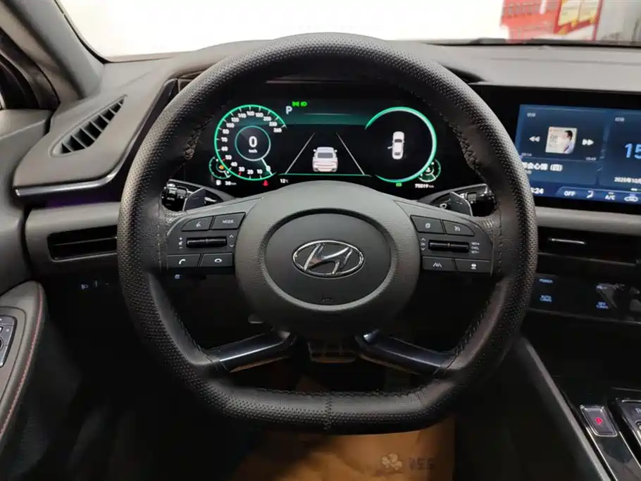 Hyundai Sonata 2021 — фото 15