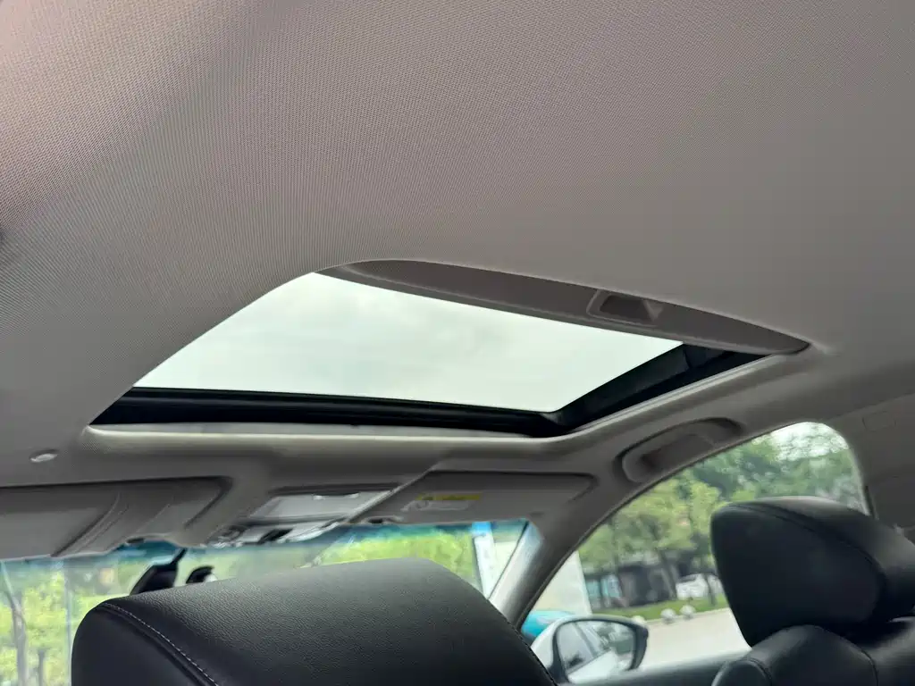 Honda Accord 2021 — фото 18