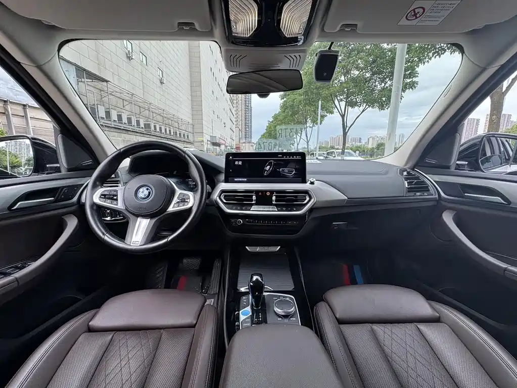 BMW iX3 2022 — фото 4