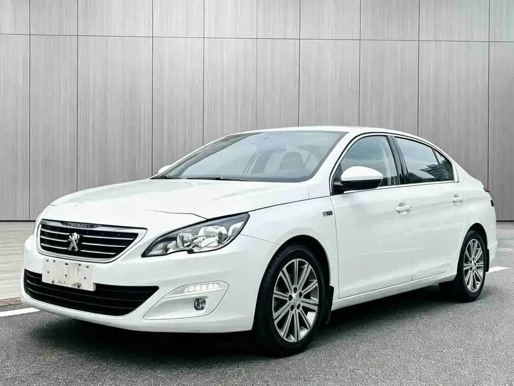Peugeot 408 2017 — фото 1