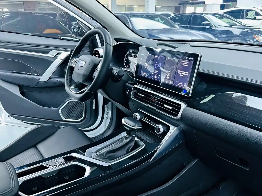 Geely Binyue 2025