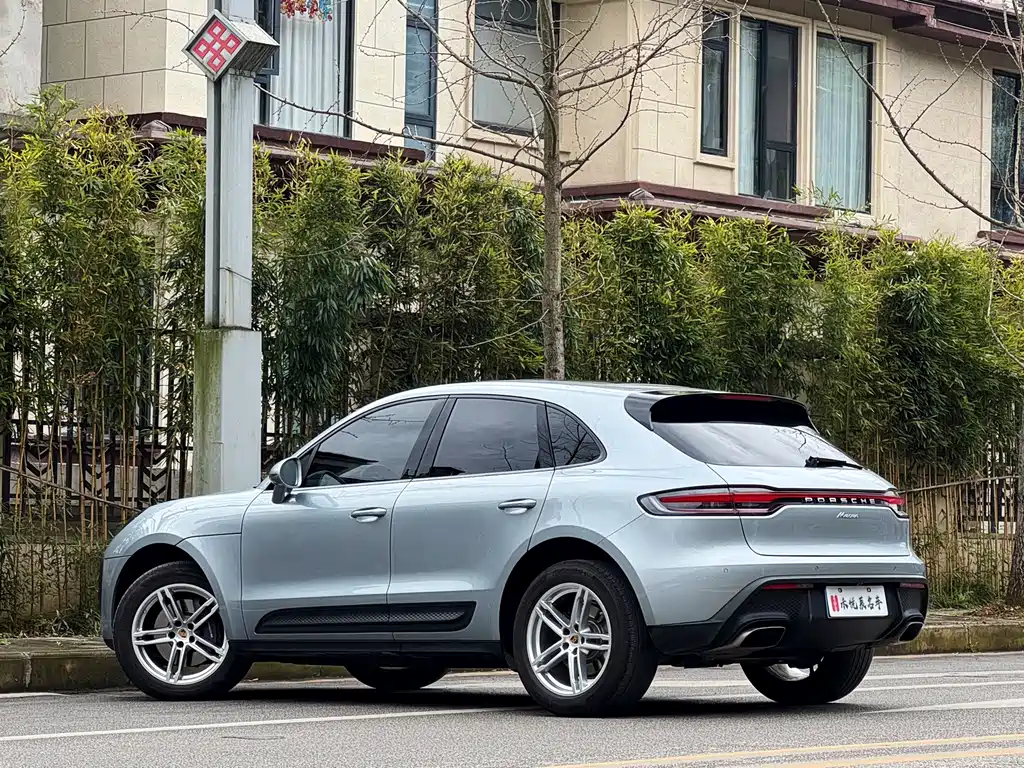 Porsche Macan 2024 — фото 12