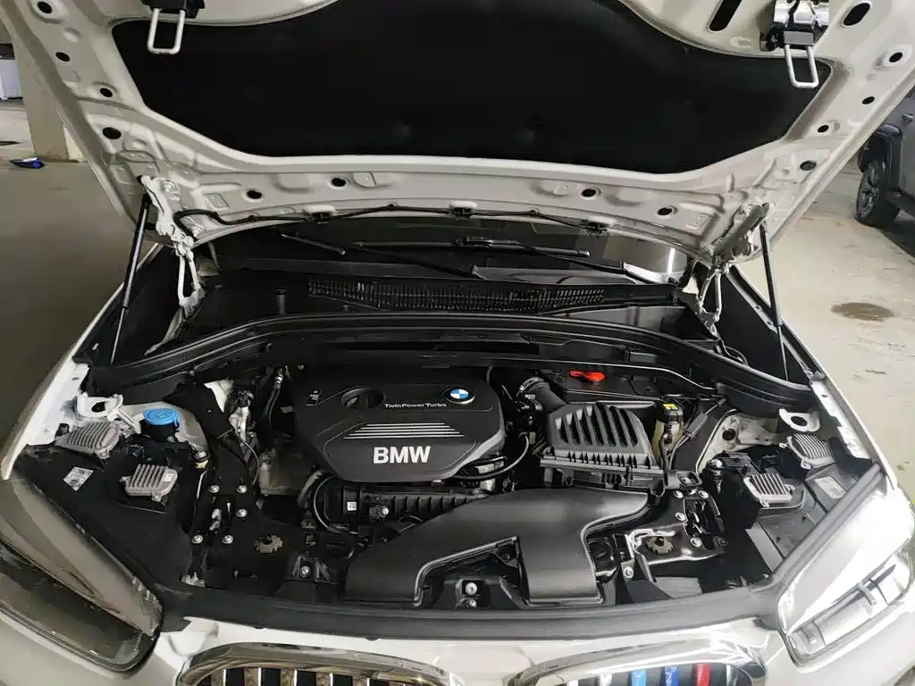BMW X1 2017 — фото 11