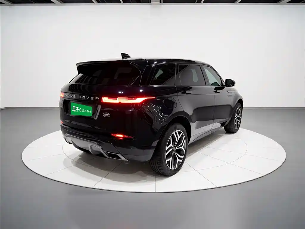Land Rover Evoque 2022 — фото 5