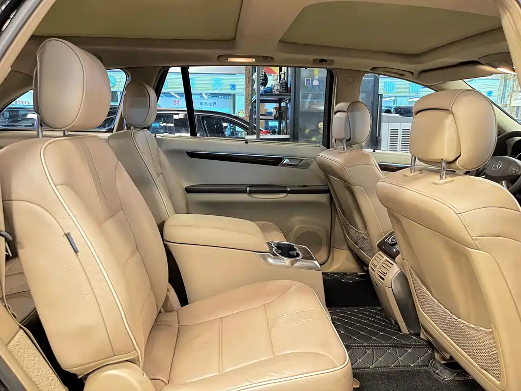 Mercedes-Benz R-Class 2012 — фото 24