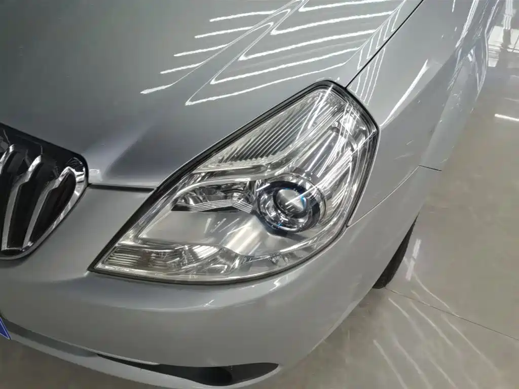 Buick Excelle 2014 — фото 24