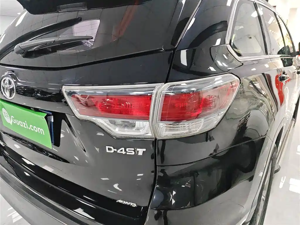 Toyota Highlander 2018 — фото 24