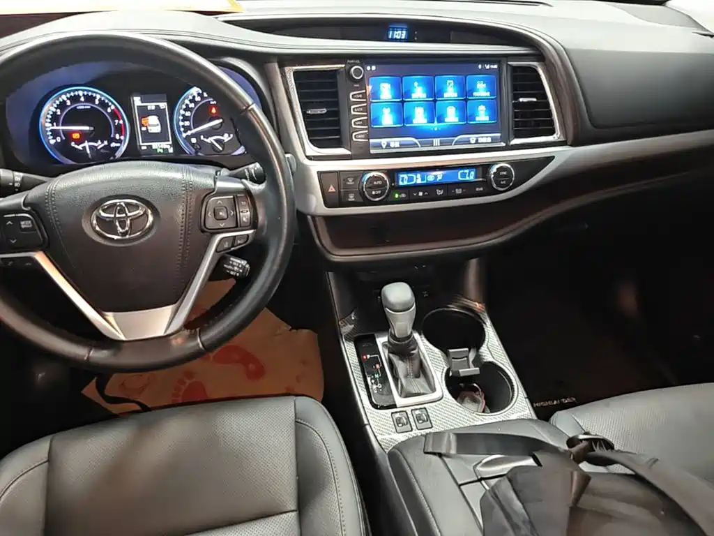 Toyota Highlander 2019 — фото 13