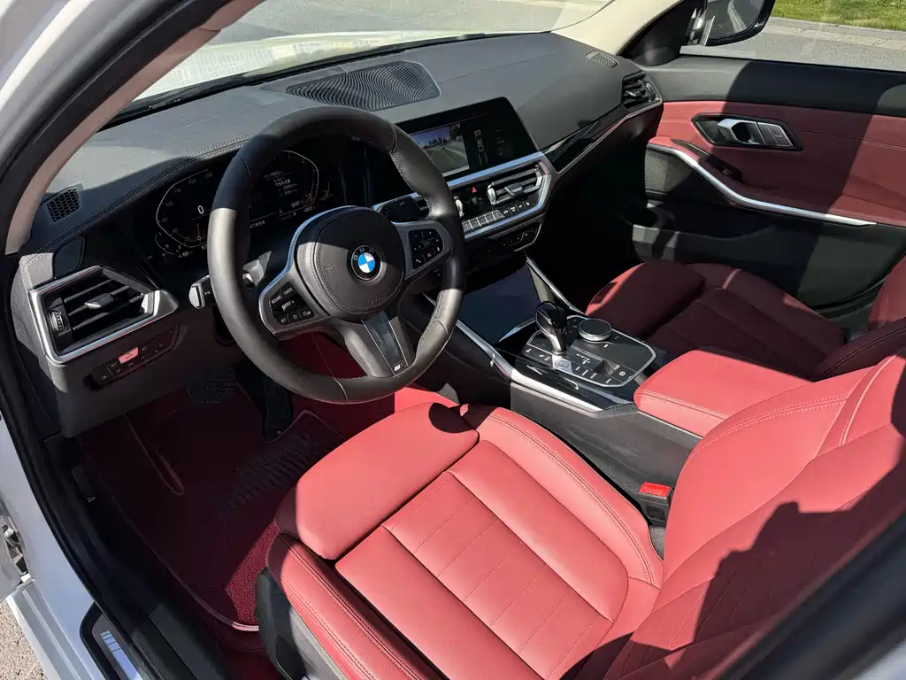 BMW 3 Series 2021