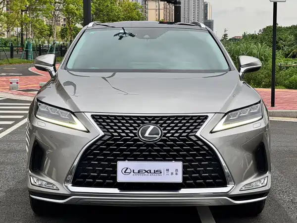 Lexus RX 2020