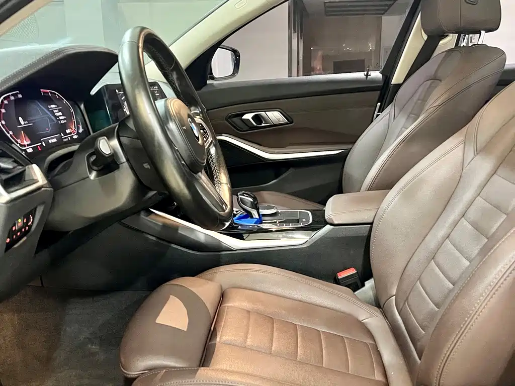 BMW 3 Series 2020