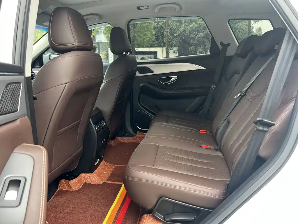 Jetour X90 PLUS 2022 — фото 10