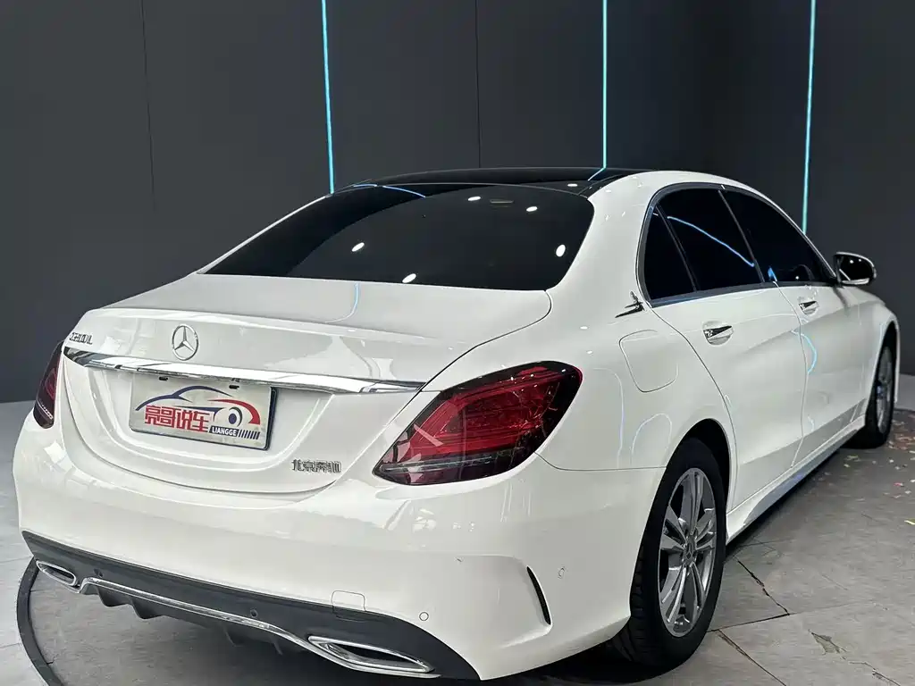Mercedes-Benz C-Class 2021 — фото 6