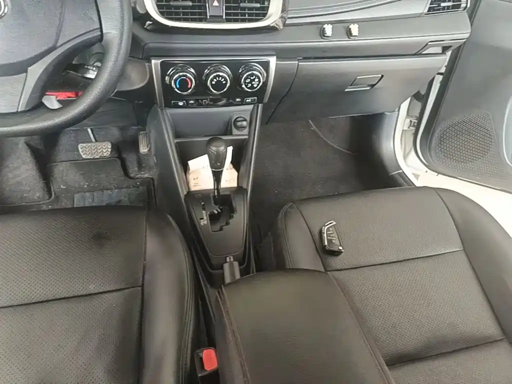 Toyota Vios 2018 — фото 14