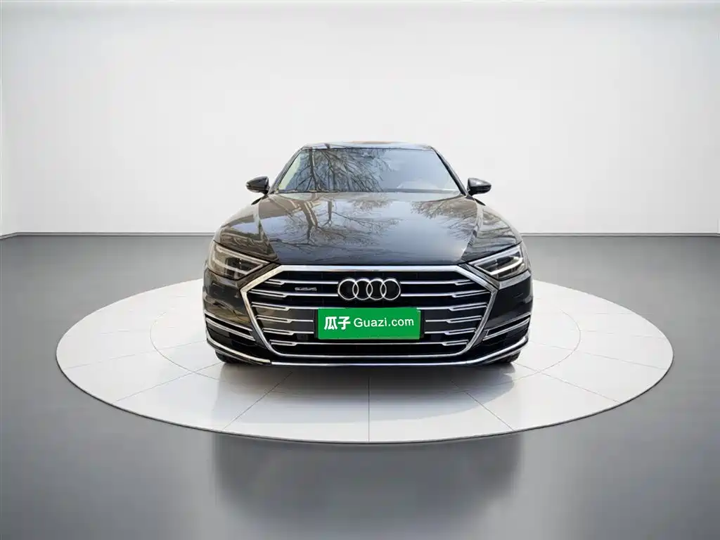 Audi A8 2020 — фото 23