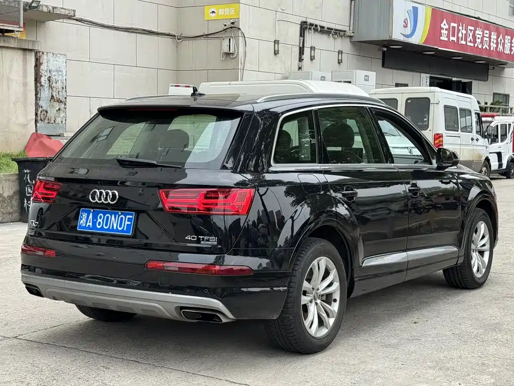 Audi Q7 2016 — фото 17