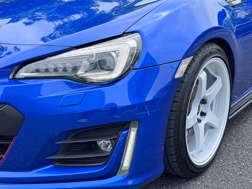 Subaru BRZ 2017 — фото 8