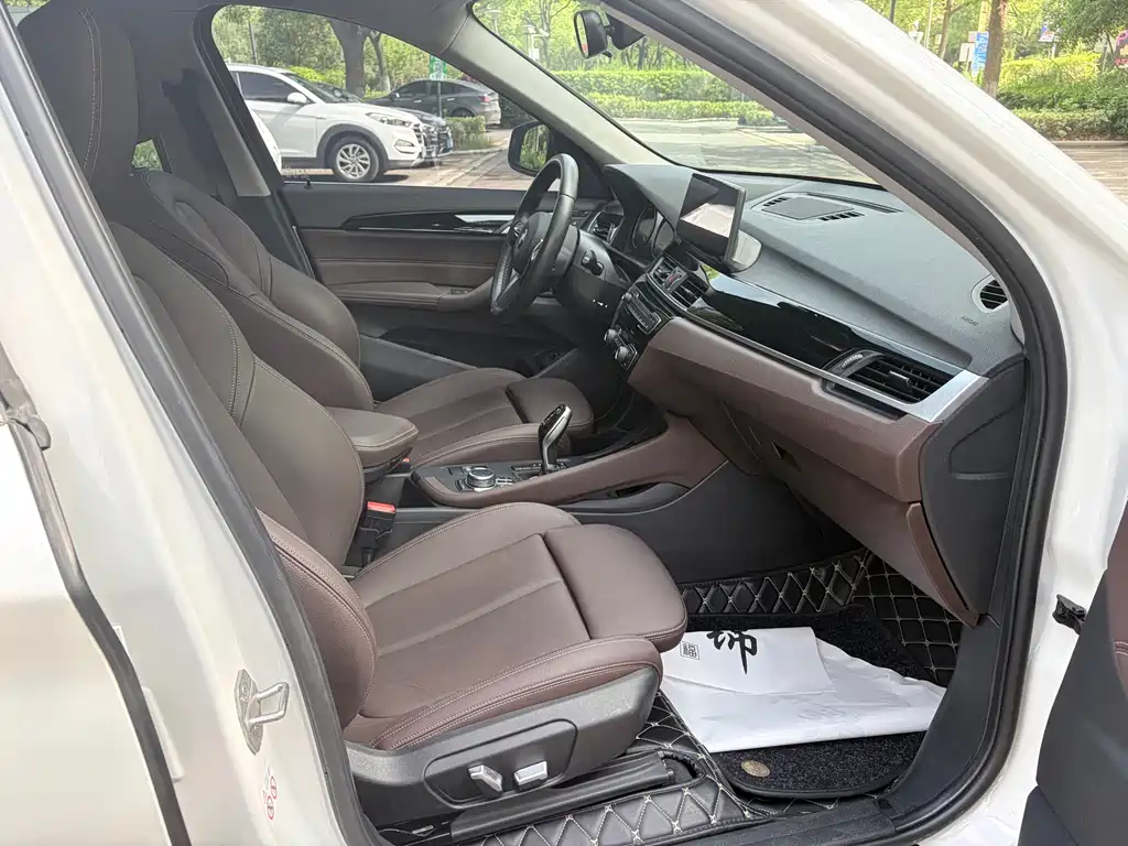 BMW X1 2022 — фото 10