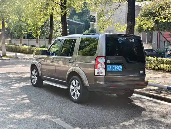 Land Rover Discovery 2013