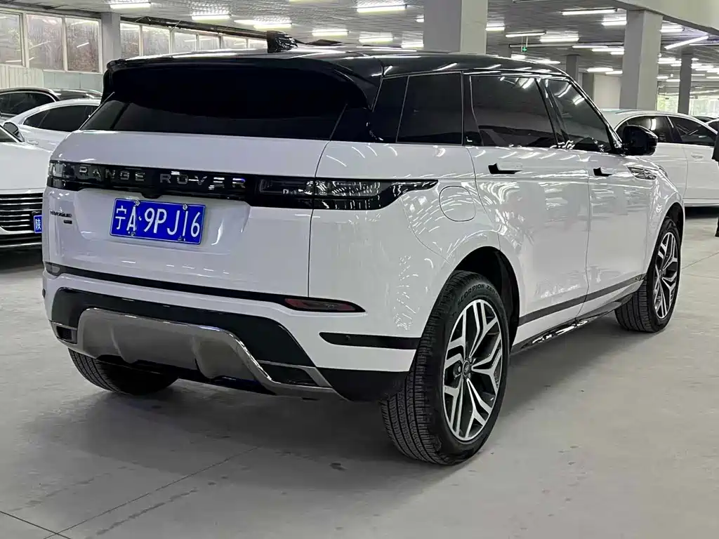 Land Rover Evoque 2021 — фото 7
