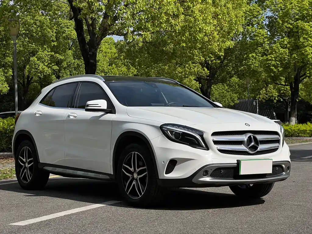 Mercedes-Benz GLA 2016 — фото 3