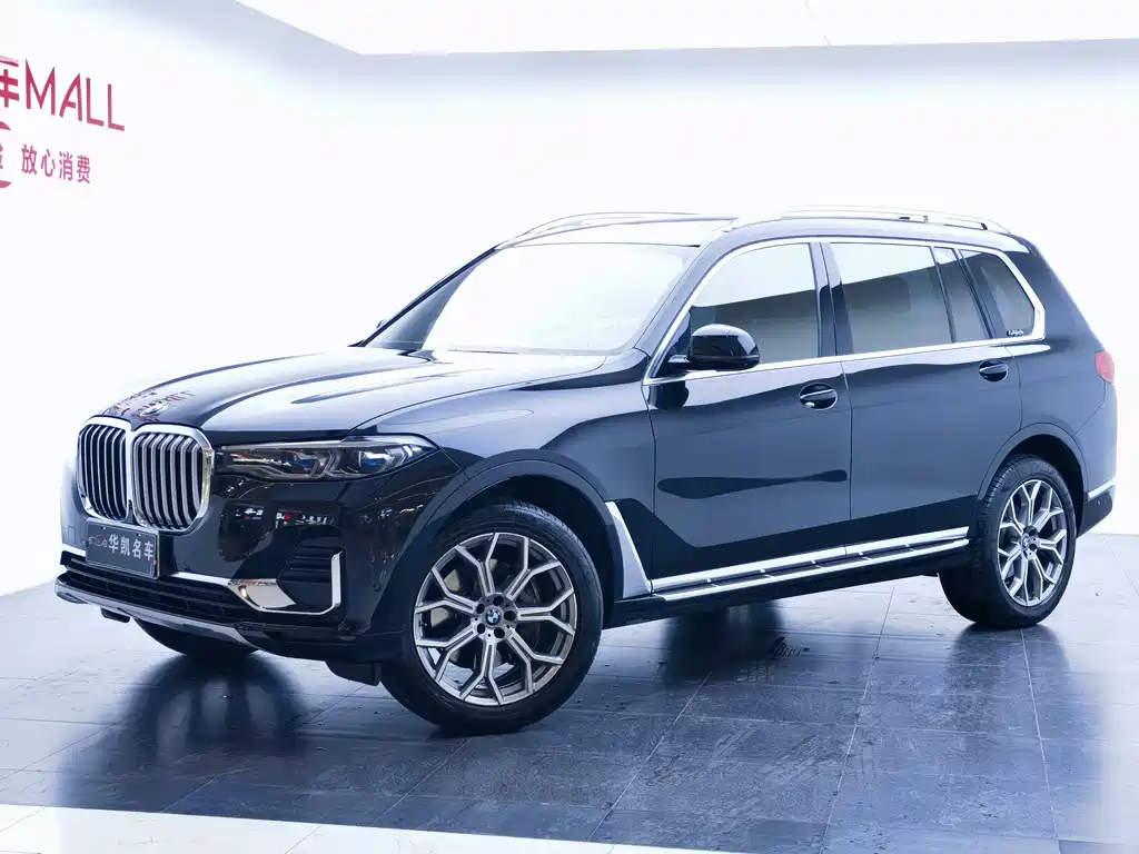 BMW X7 2022 — фото 1