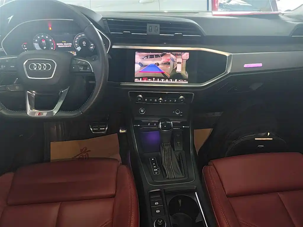 Audi Q3 Sportback 2021 — фото 13