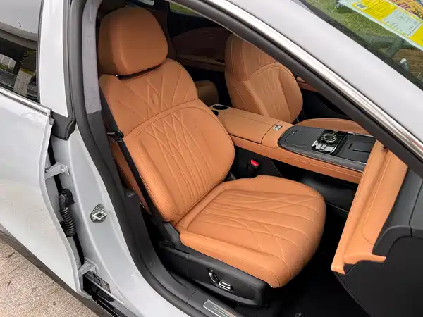 Geely Galaxy Starshine 8 2025