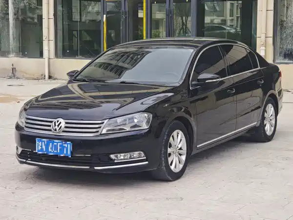 Volkswagen Magotan 2013