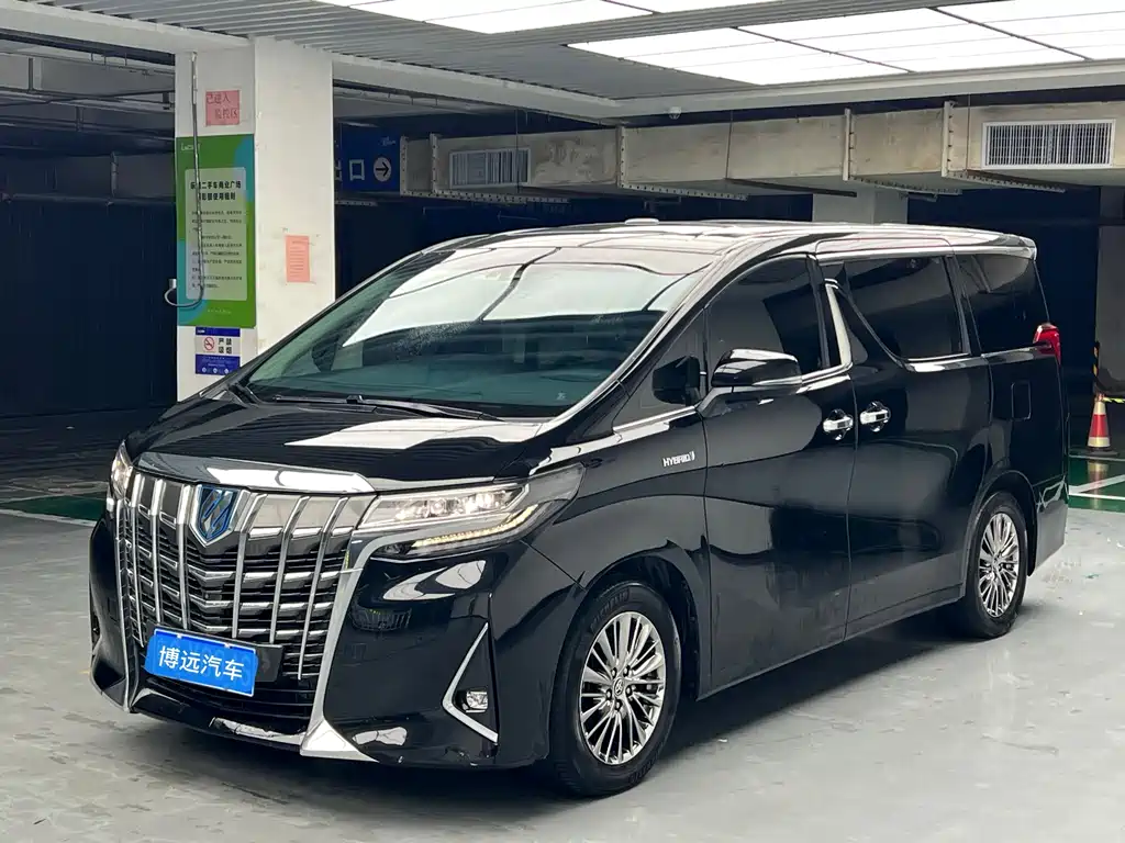 Toyota Alphard 2019 — фото 1