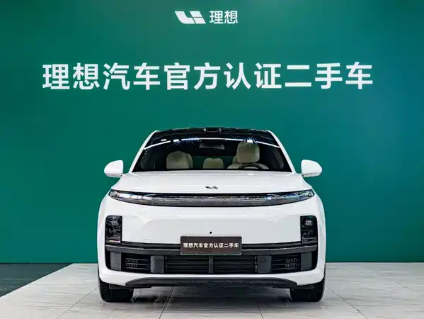Li Auto L7 2025