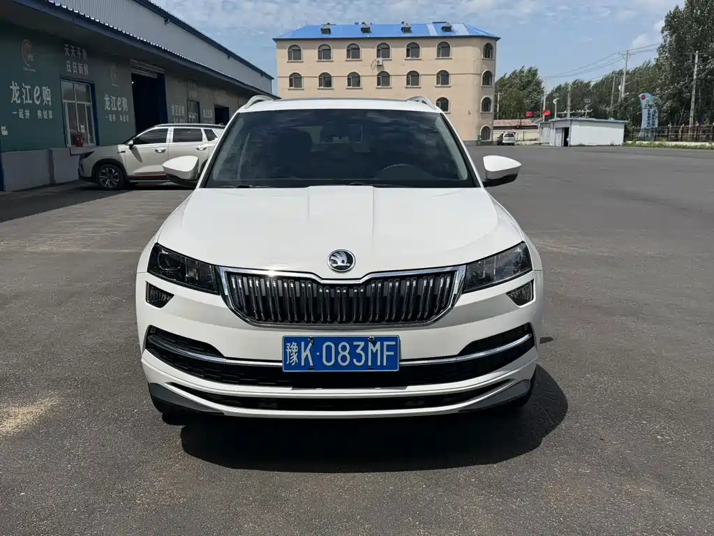 Skoda Karoq 2022 — фото 2
