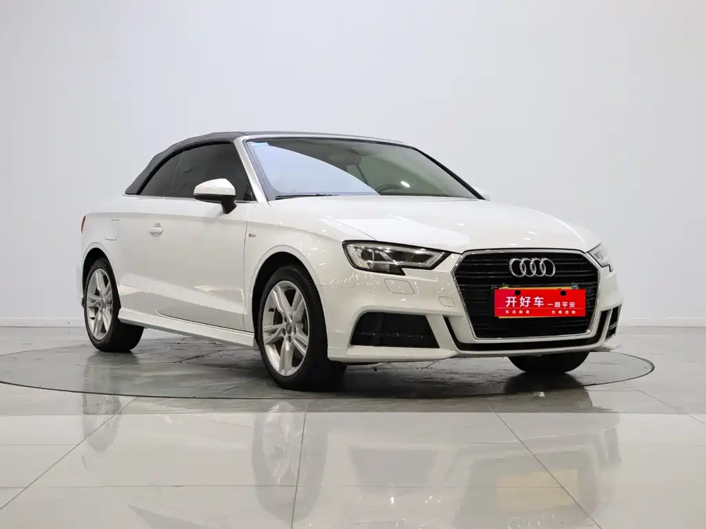 Audi A3 2018 — фото 3