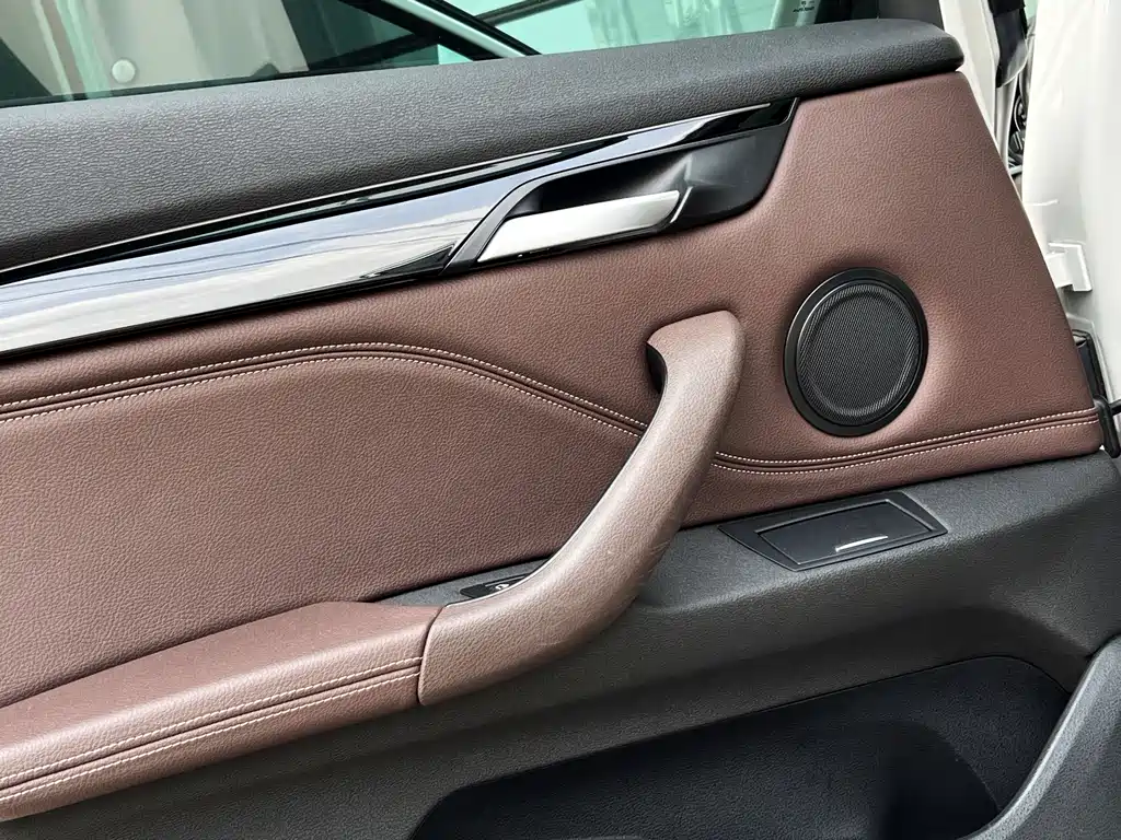 BMW X1 2020 — фото 16