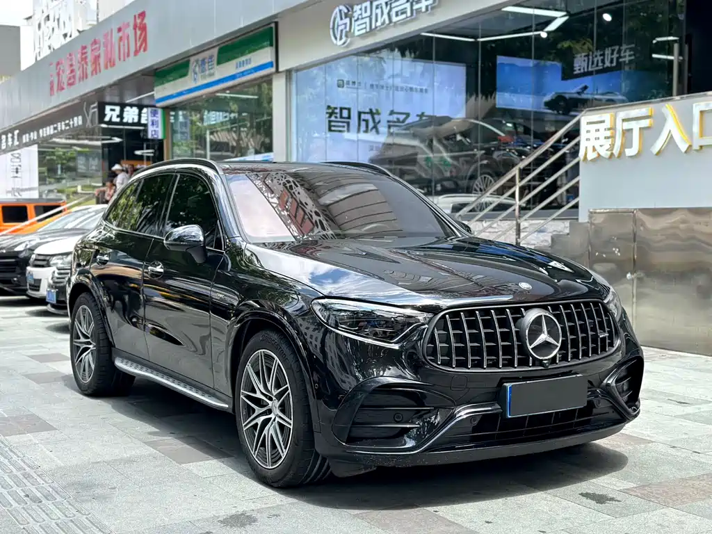 Mercedes-Benz GLC AMG 2024 — фото 3
