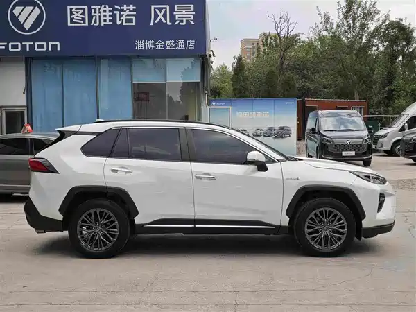 Toyota Wildlander 2023