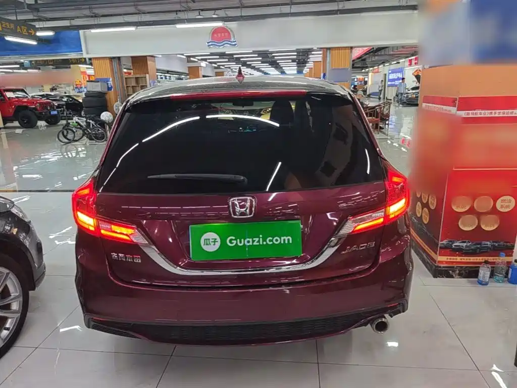 Honda Jade 2017 — фото 6