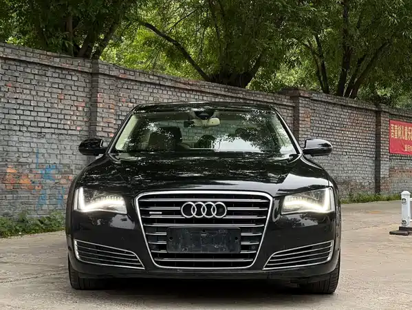 Audi A8 2013
