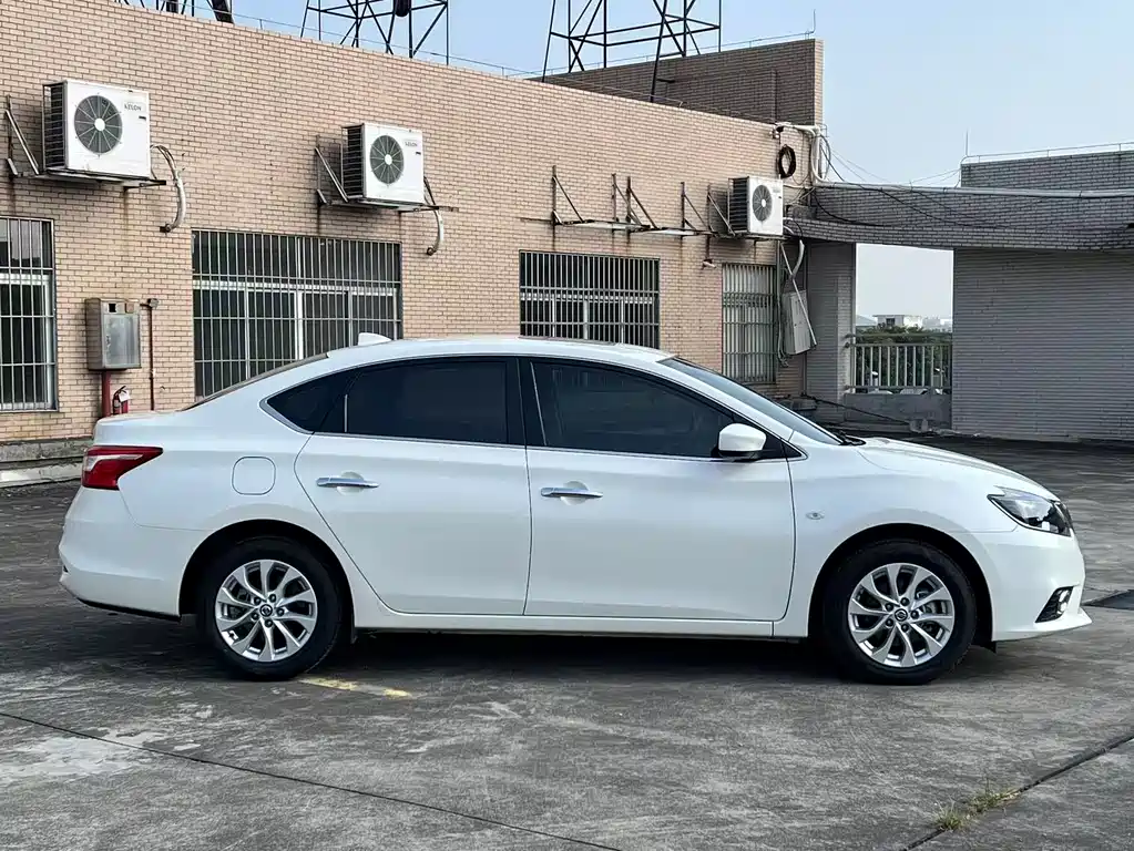 Nissan Sylphy 2022 — фото 4