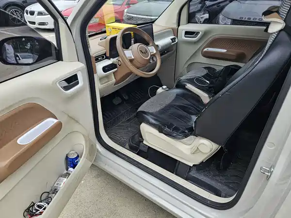 Wuling Hongguang MINIEV 2024