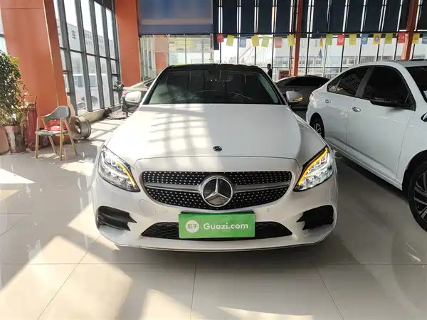 Mercedes-Benz C-Class 2021