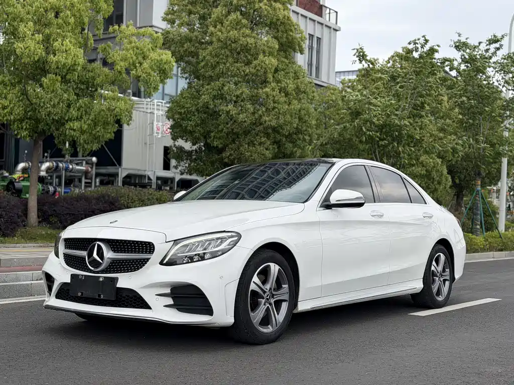Mercedes-Benz C-Class 2021 — фото 1