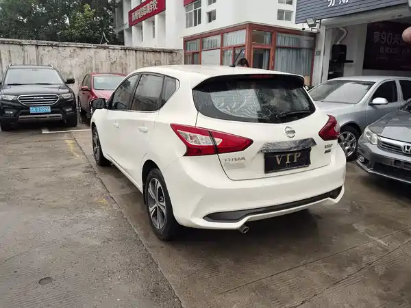 Nissan Tiida 2018