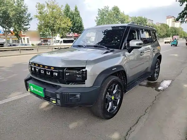 Jetour Traveller 2025
